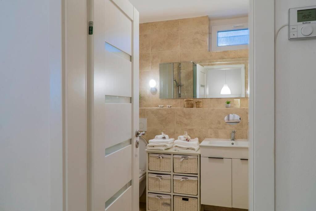 Provensalsky Rodinny Apartman Mandolina Bojnice Buitenkant foto